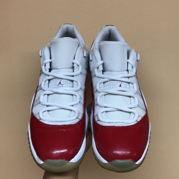 2016 Jordan 11 Retro Low Cherry - Picture 12 of 17